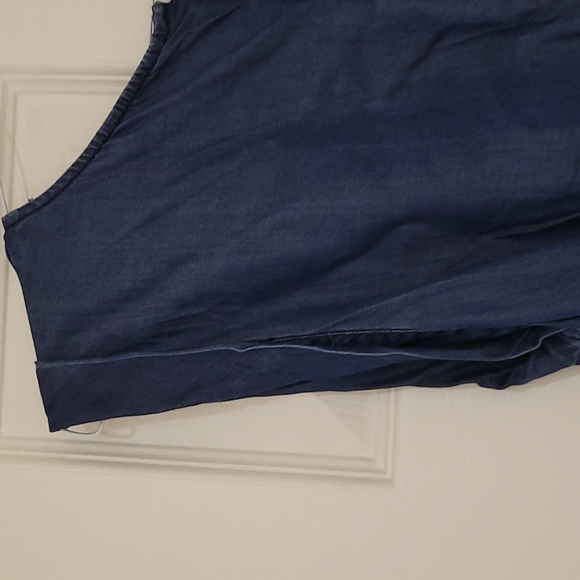 Women's sleeveless chambray denim dress, Sz L, worn only a few times, like new - Picture 4 of 4